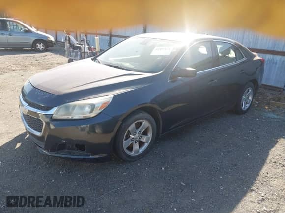 2014 Chevrolet Malibu LS z VIN 1G11A5SL3EF289989, wystawiony jako IAAI lot #43497131 z przebiegiem 233 225 mil mil oraz . Historia ofert i sprzedaży dostępna na DreamBid. Obrazek 2.