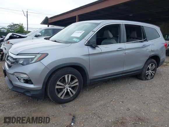 2016 Honda Pilot EX-L z VIN 5FNYF6H79GB085938, wystawiony jako IAAI lot #43285983 z przebiegiem 182 022 mil mil oraz . Historia ofert i sprzedaży dostępna na DreamBid. Obrazek 6.