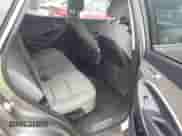 2015 Hyundai Santa Fe with VIN 5XYZTDLB6FG258772, listed as a IAAI auction lot 42634477 with 118,500 mi miles and . Bid and sale history available at DreamBid. Image 8.