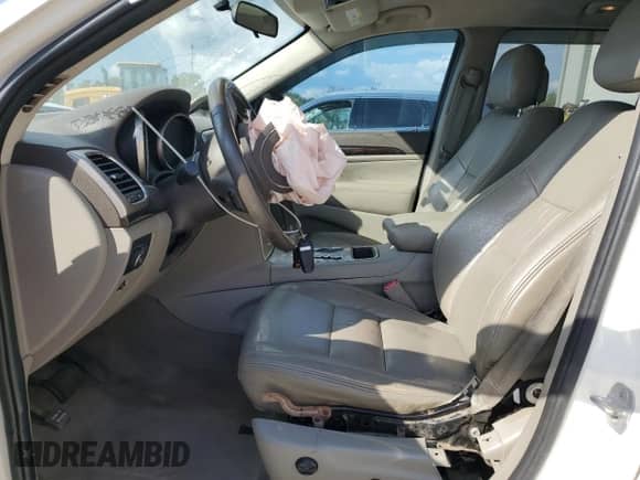 2011 Jeep Grand Cherokee Laredo с VIN 1J4RR4GG3BC546326, выставлен на аукционе Copart как лот 84803395 с пробегом 257 190 миль миль и Списание • Salvage title. История ставок и продаж доступна на DreamBid. Изображение 7.