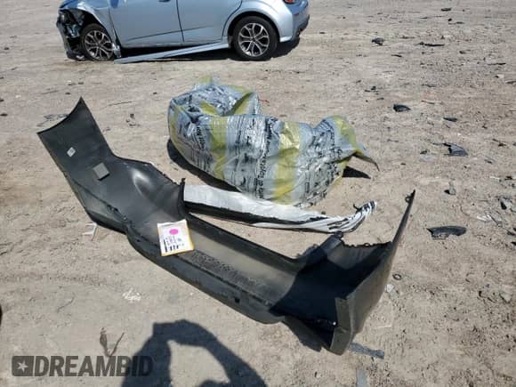 2018 Toyota Camry SE с VIN 4T1B11HK8JU004398, выставлен на аукционе Copart как лот 81216805 с пробегом 199 814 миль миль и Списание • Salvage title. История ставок и продаж доступна на DreamBid. Изображение 12.