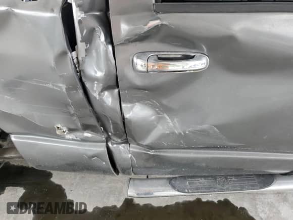 2007 Dodge 1500 SLT with VIN 1D7HA18217S193632, listed as a Copart auction lot 81128265 with 283,948 mi miles and Salvage title. Bid and sale history available at DreamBid. Image 10.