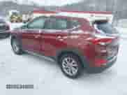 2018 Hyundai Tucson SEL z VIN KM8J3CA4XJU774261, wystawiony jako IAAI lot #41628142 z przebiegiem 60 858 mil mil oraz . Historia ofert i sprzedaży dostępna na DreamBid. Obrazek 3.