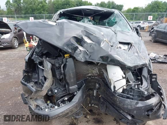 2022 Ram 1500 Rebel z VIN 1C6SRFLT2NN398031, wystawiony jako IAAI lot #42576867 z przebiegiem 36 344 mil mil oraz . Historia ofert i sprzedaży dostępna na DreamBid. Obrazek 6.