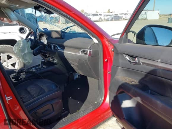 2024 Mazda CX-5 S Preferred z VIN JM3KFBCL1R0500536, wystawiony jako IAAI lot #41301879 z przebiegiem Nie podano mil oraz . Historia ofert i sprzedaży dostępna na DreamBid. Obrazek 5.