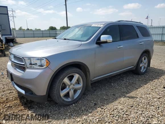 2013 Dodge Durango Citadel with VIN 1C4RDJEG7DC687893, listed as a Copart auction lot 61614515 with 163,680 mi miles and Salvage title. Bid and sale history available at DreamBid. Image 1.