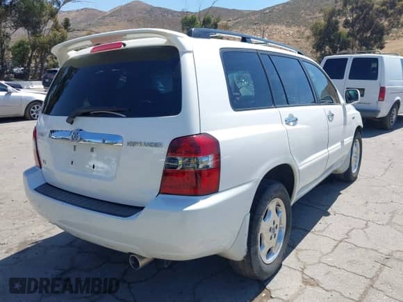 2007 Toyota Highlander z VIN JTEGP21A370130373, wystawiony jako IAAI lot #42317711 z przebiegiem Nie podano mil oraz . Historia ofert i sprzedaży dostępna na DreamBid. Obrazek 4.