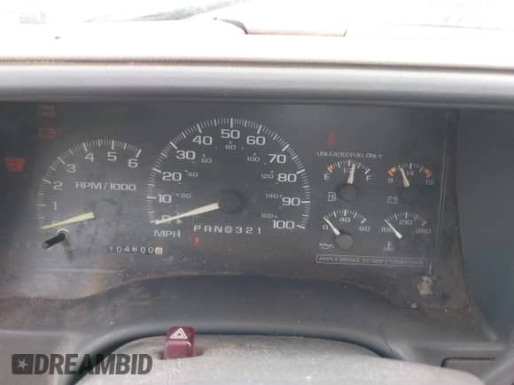 1998 Chevrolet Silverado 2500 с VIN 1GCGK29R2WE162374, выставлен на аукционе IAAI как лот 42096683 с пробегом 104 600 миль миль и . История ставок и продаж доступна на DreamBid. Изображение 7.