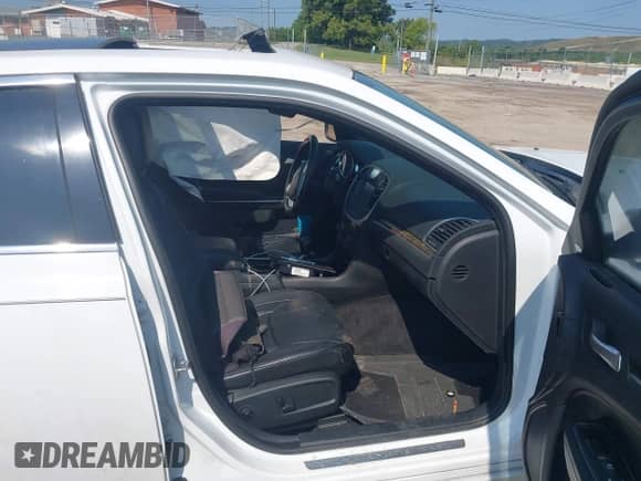 2013 Chrysler 300 C with VIN 2C3CCAET3DH691060, listed as a IAAI auction lot 42940720 with 97,395 mi miles and . Bid and sale history available at DreamBid. Image 5.