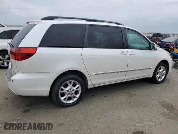 2005 Toyota Sienna XLE z VIN 5TDBA22C45S043463, wystawiony jako Copart lot #81296825 z przebiegiem 220 625 mil mil oraz Czysty tytuł • Clean title. Historia ofert i sprzedaży dostępna na DreamBid. Obrazek 3.