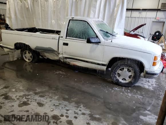 1995 GMC Sierra 1500 z VIN 1GTEC14H2SZ507399, wystawiony jako Copart lot #87330104 z przebiegiem 275 050 mil mil oraz Szkoda całkowita • Salvage title. Historia ofert i sprzedaży dostępna na DreamBid. Obrazek 4.