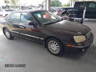 2005 Hyundai XG с VIN KMHFU45EX5A424535, выставлен на аукционе IAAI как лот 42650304 с пробегом 111 150 миль миль и . История ставок и продаж доступна на DreamBid. Изображение 1.