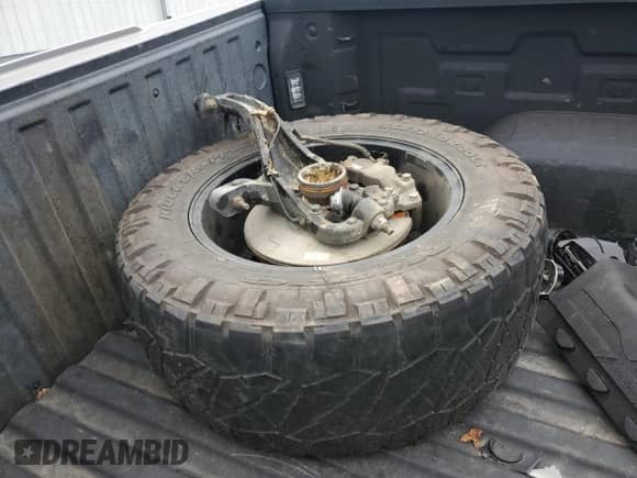 2019 Chevrolet Silverado 1500 Custom Trail Boss with VIN 1GCRYCEF8KZ394750, listed as a Copart auction lot 69009375 with 78,944 mi miles and Salvage title. Bid and sale history available at DreamBid. Image 12.