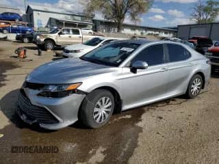 2022 Toyota Camry Hybrid LE with VIN 4T1C31AK9NU596263, listed as a Copart auction lot 52746455 with 52,529 mi miles and Salvage title. Bid and sale history available at DreamBid. Image 1.