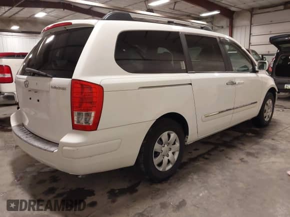 2007 Hyundai Entourage GLS с VIN KNDMC233776028587, выставлен на аукционе IAAI как лот 41848662 с пробегом 105 312 миль миль и . История ставок и продаж доступна на DreamBid. Изображение 4.