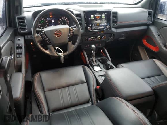 2023 Nissan Frontier SV z VIN 1N6ED1EJ2PN643431, wystawiony jako Copart lot #80293345 z przebiegiem 30 279 mil mil oraz Szkoda całkowita • Salvage title. Historia ofert i sprzedaży dostępna na DreamBid. Obrazek 8.