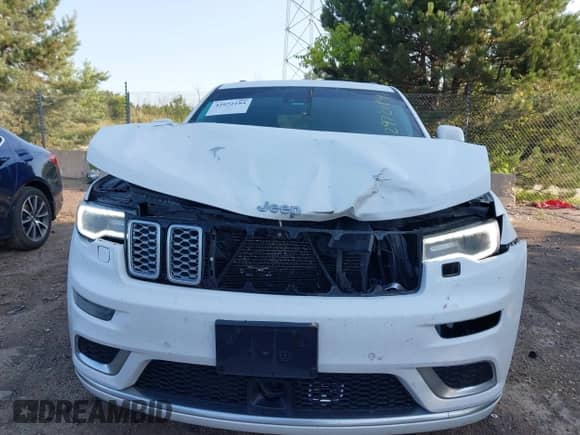 2018 Jeep Grand Cherokee Summit с VIN 1C4RJFJG2JC260323, выставлен на аукционе IAAI как лот 42972184 с пробегом 148 255 миль миль и . История ставок и продаж доступна на DreamBid. Изображение 13.