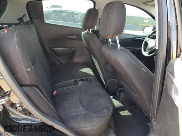 2020 Chevrolet Spark LT z VIN KL8CD6SA0LC450690, wystawiony jako Copart lot #81127085 z przebiegiem 82 406 mil mil oraz Szkoda całkowita • Salvage title. Historia ofert i sprzedaży dostępna na DreamBid. Obrazek 10.