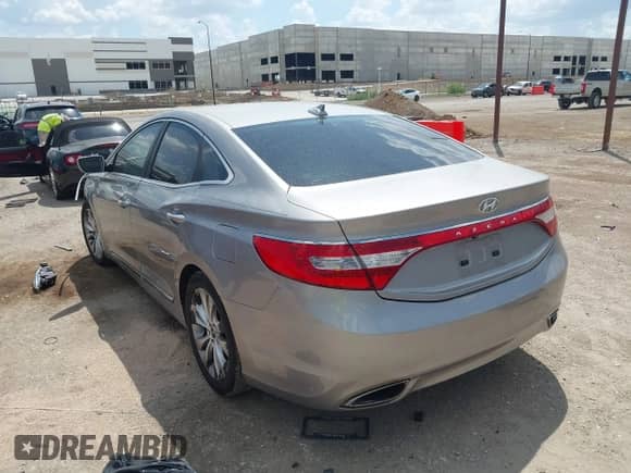 2013 Hyundai Azera с VIN KMHFG4JG8DA231328, выставлен на аукционе IAAI как лот 42985880 с пробегом 102 782 миль миль и . История ставок и продаж доступна на DreamBid. Изображение 3.