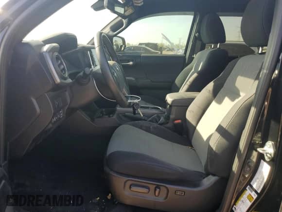 2020 Toyota Tacoma SR with VIN 3TMCZ5AN2LM367400, listed as a Copart auction lot 80845875 with 54,026 mi miles and Salvage title. Bid and sale history available at DreamBid. Image 7.