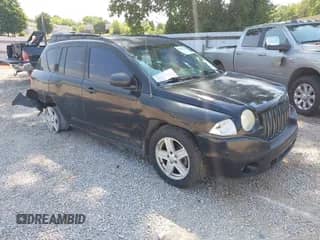 2007 Jeep Compass Sport с VIN 1J8FT47W97D428955, выставлен на аукционе IAAI как лот 42943204 с пробегом 218 429 миль миль и . История ставок и продаж доступна на DreamBid. Изображение 1.