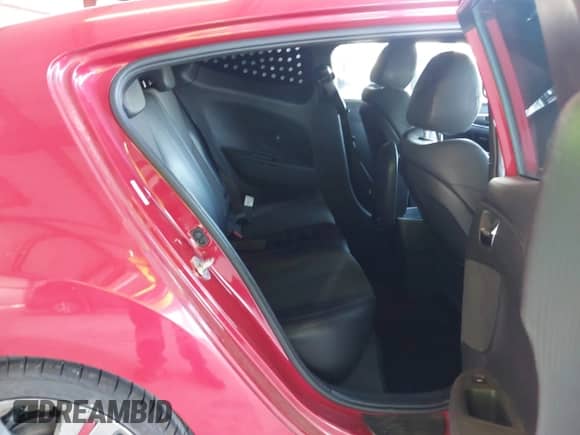 2016 Hyundai Veloster with VIN KMHTC6AD6GU268543, listed as a IAAI auction lot 43566235 with 190,488 mi miles and . Bid and sale history available at DreamBid. Image 8.