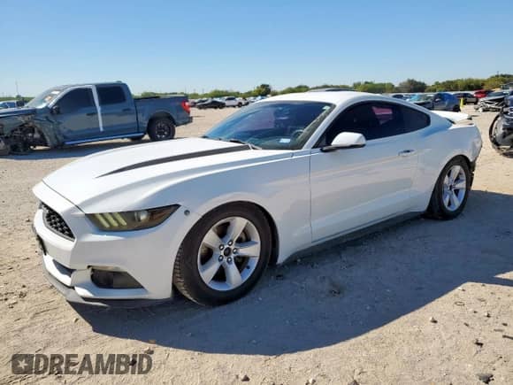 2015 Ford Mustang EcoBoost Premium with VIN 1FA6P8TH2F5299658, listed as a Copart auction lot 82717455 with 136,577 mi miles and Salvage title. Bid and sale history available at DreamBid. Image 1.