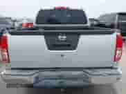 2016 Nissan Frontier S z VIN 1N6AD0ER9GN799335, wystawiony jako IAAI lot #41188736 z przebiegiem 124 464 mil mil oraz . Historia ofert i sprzedaży dostępna na DreamBid. Obrazek 16.