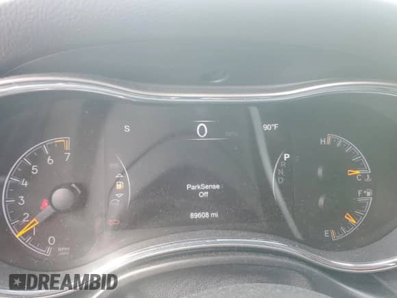 2018 Jeep Grand Cherokee Laredo with VIN 1C4RJFAG9JC376182, listed as a Copart auction lot 68330195 with 89,608 mi miles and Salvage title. Bid and sale history available at DreamBid. Image 9.