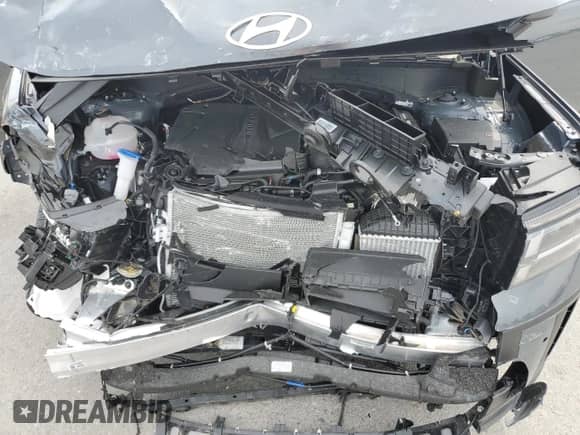 2025 Hyundai Santa Fe SE с VIN 5NMP14GL0SH126445, выставлен на аукционе Copart как лот 81510415 с пробегом 1 741 миль миль и Списание • Salvage title. История ставок и продаж доступна на DreamBid. Изображение 12.