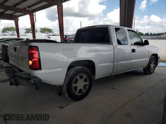 2006 Chevrolet Silverado 1500 Work Truck с VIN 1GCEC19V86Z170676, выставлен на аукционе Copart как лот 67197995 с пробегом 268 869 миль миль и Списание • Salvage title. История ставок и продаж доступна на DreamBid. Изображение 3.