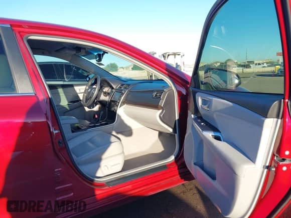 2015 Toyota Camry SE с VIN 4T1BF1FK0FU994278, выставлен на аукционе IAAI как лот 43491690 с пробегом 91 622 миль миль и . История ставок и продаж доступна на DreamBid. Изображение 5.