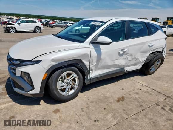 2025 Hyundai Tucson with VIN 3KMJA3DE9SE011191, listed as a Copart auction lot 58793335 with 15,795 mi miles and Salvage title. Bid and sale history available at DreamBid. Image 1.