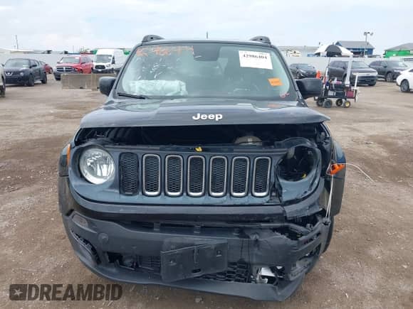 2017 Jeep Renegade Latitude с VIN ZACCJABB4HPG28793, выставлен на аукционе IAAI как лот 42986404 с пробегом 112 532 миль миль и . История ставок и продаж доступна на DreamBid. Изображение 12.