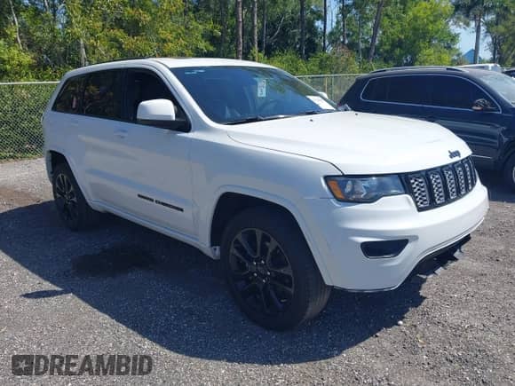 2017 Jeep Grand Cherokee Laredo with VIN 1C4RJEAG1HC845737, listed as a IAAI auction lot 41794657 with 88,015 mi miles and . Bid and sale history available at DreamBid. Image 1.