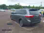 2018 Toyota Sienna LE с VIN 5TDJZ3DC4JS207649, выставлен на аукционе IAAI как лот 42725310 с пробегом 117 544 миль миль и . История ставок и продаж доступна на DreamBid. Изображение 3.