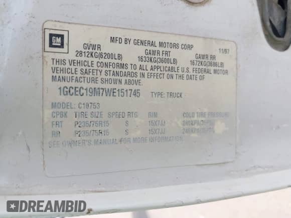 1998 Chevrolet Silverado 1500 z VIN 1GCEC19M7WE151745, wystawiony jako IAAI lot #42161857 z przebiegiem 203 640 mil mil oraz . Historia ofert i sprzedaży dostępna na DreamBid. Obrazek 9.