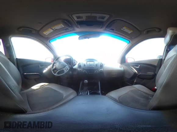 2014 Hyundai Tucson Limited with VIN KM8JUCAG1EU942690, listed as a IAAI auction lot 42722875 with 160,020 mi miles and . Bid and sale history available at DreamBid. Image 18.