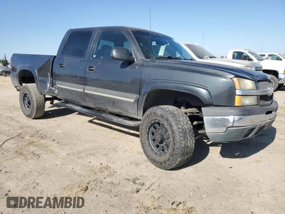 2003 Chevrolet Silverado 1500HD LS with VIN 1GCGC13U43F194320, listed as a Copart auction lot 63167315 with 277,678 mi miles and Salvage title. Bid and sale history available at DreamBid. Image 4.