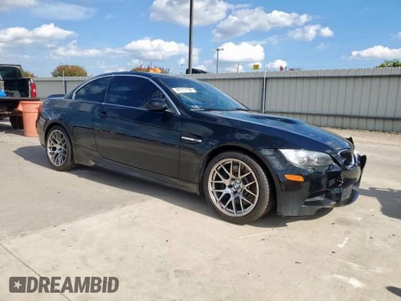 2013 BMW M3 с VIN WBSDX9C5XDE785413, выставлен на аукционе Copart как лот 81717105 с пробегом 116 690 миль миль и Списание • Salvage title. История ставок и продаж доступна на DreamBid. Изображение 4.