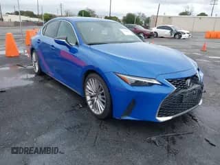 2022 Lexus IS 300 z VIN JTHDA1D22N5121234, wystawiony jako IAAI lot #41796892 z przebiegiem 63 902 mil mil oraz . Historia ofert i sprzedaży dostępna na DreamBid. Obrazek 1.
