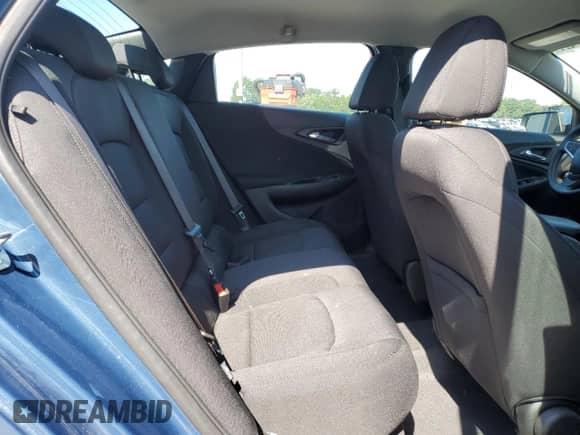 2025 Chevrolet Malibu LS z VIN 1G1ZC5ST1SF111300, wystawiony jako Copart lot #71802495 z przebiegiem 32 967 mil mil oraz Szkoda całkowita • Salvage title. Historia ofert i sprzedaży dostępna na DreamBid. Obrazek 10.