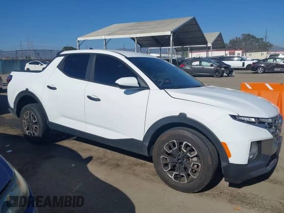 2022 Hyundai Santa Cruz SE с VIN 5NTJADAEXNH023610, выставлен на аукционе IAAI как лот 42323489 с пробегом 28 760 миль миль и . История ставок и продаж доступна на DreamBid. Изображение 13.