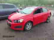 2013 Chevrolet Sonic LT с VIN 1G1JC5SB3D4236169, выставлен на аукционе IAAI как лот 42319448 с пробегом 125 239 миль миль и . История ставок и продаж доступна на DreamBid. Изображение 2.