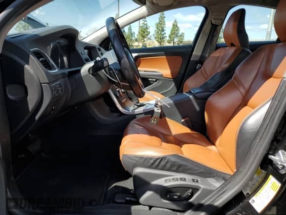 2014 Volvo S60 T6 with VIN YV1902FH5E2295456, listed as a Copart auction lot 51630745 with 151,408 mi miles and Salvage title. Bid and sale history available at DreamBid. Image 7.