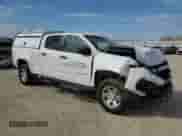 2021 Chevrolet Colorado 2WD Work Truck z VIN 1GCGSBEN0M1212275, wystawiony jako Copart lot #81498175 z przebiegiem 82 159 mil mil oraz Szkoda całkowita • Salvage title. Historia ofert i sprzedaży dostępna na DreamBid. Obrazek 4.