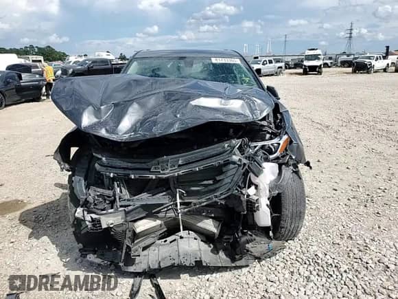 2019 Chevrolet Equinox LT with VIN 2GNAXKEV7K6272448, listed as a Copart auction lot 81733365 with 147,132 mi miles and Salvage title. Bid and sale history available at DreamBid. Image 15.