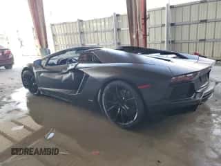 2015 Lamborghini Aventador with VIN ZHWUR1ZD5FLA03450, listed as a Copart auction lot 53781224 with 8,471 mi miles and Salvage title. Bid and sale history available at DreamBid. Image 2.