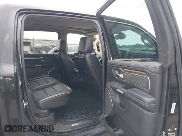 2019 Ram 1500 Laramie с VIN 1C6SRFJT3KN609963, выставлен на аукционе IAAI как лот 42317042 с пробегом 132 345 миль миль и . История ставок и продаж доступна на DreamBid. Изображение 8.