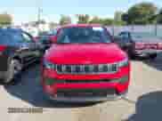 2023 Jeep Compass Sport с VIN 3C4NJDAN2PT573466, выставлен на аукционе IAAI как лот 43085415 с пробегом 28 105 миль миль и . История ставок и продаж доступна на DreamBid. Изображение 12.